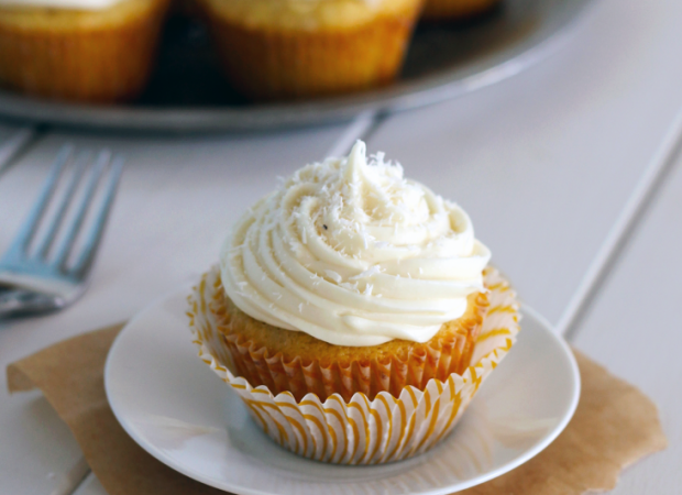 Coconut Cupcakes with White Chocolate Cream Cheese Frosting – Edward ...